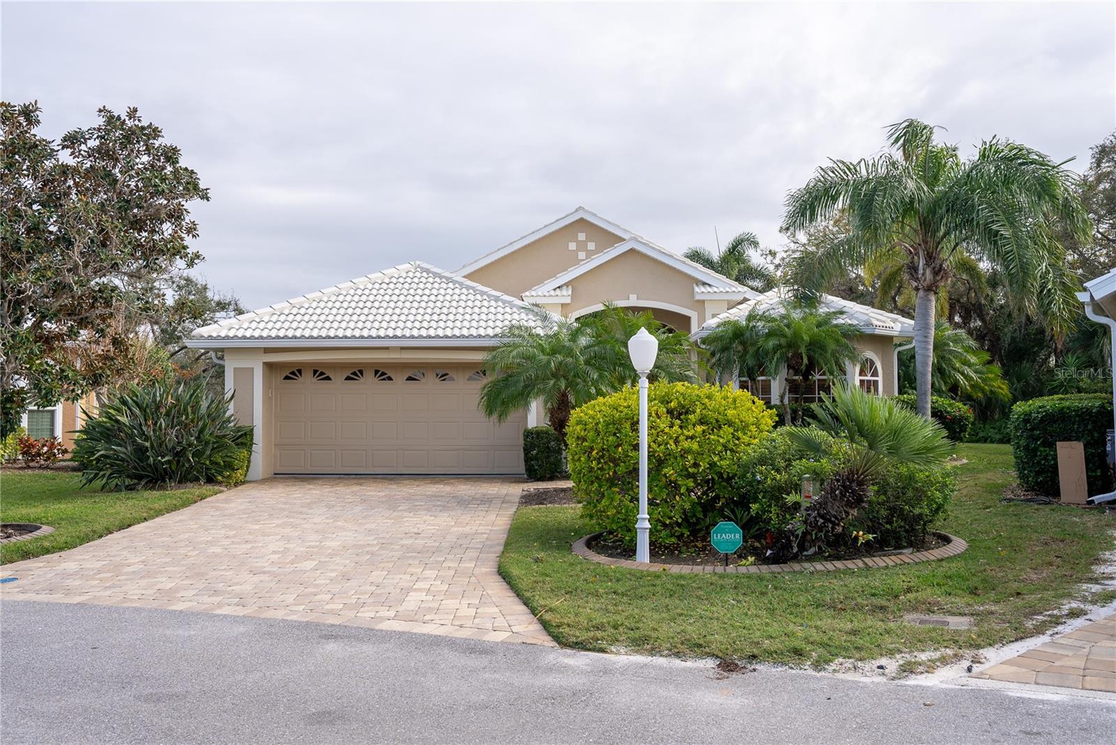 326 SAINT GEORGE COURT #14