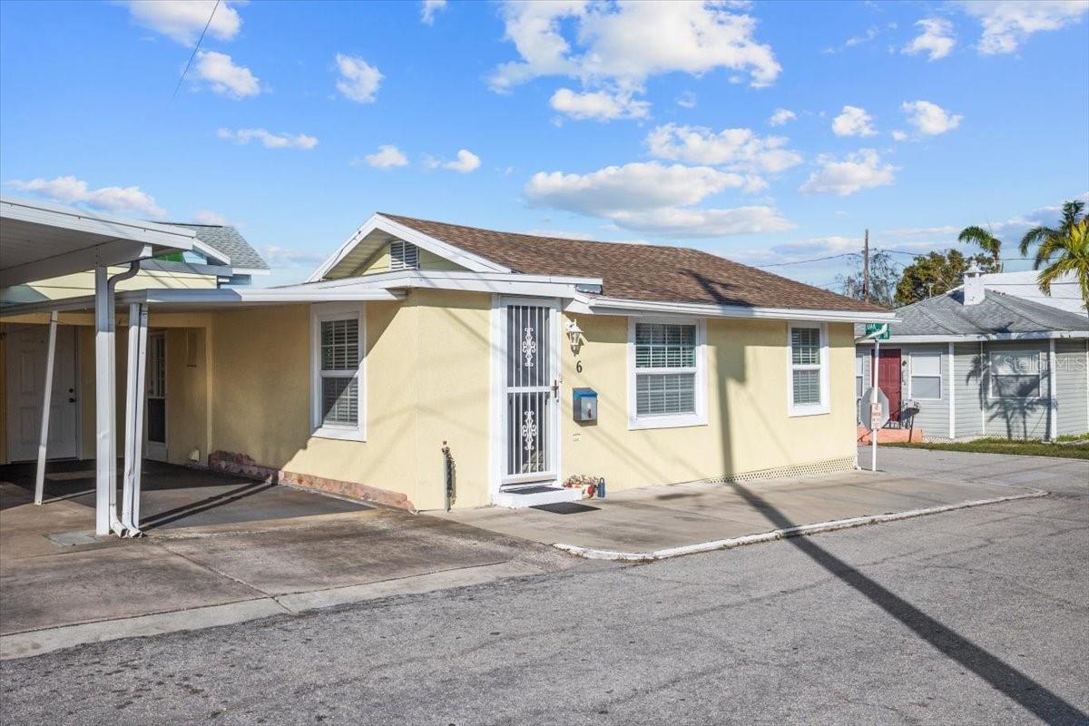 6 SEMINOLE DRIVE