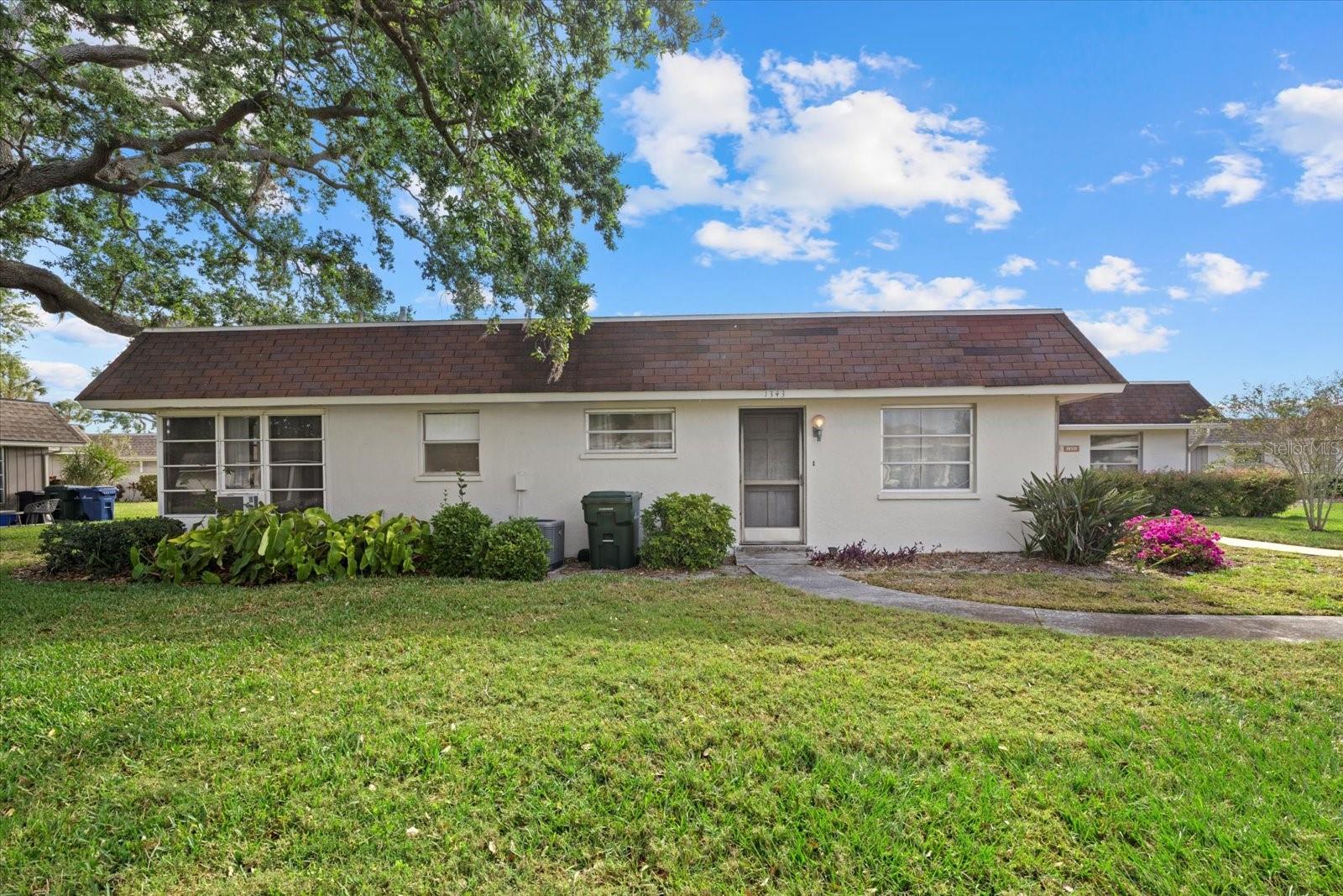 1343 GLENDALE CIRCLE #216