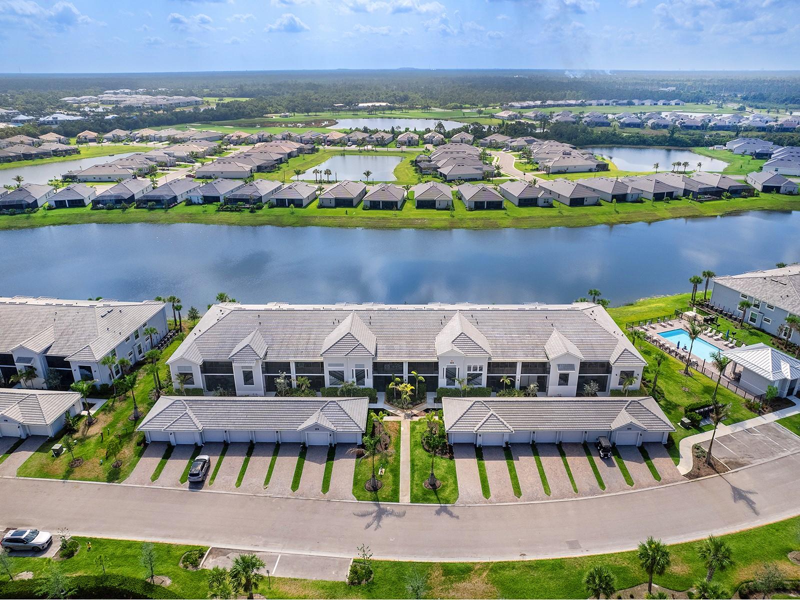 14214 HERITAGE LANDING BOULEVARD #817