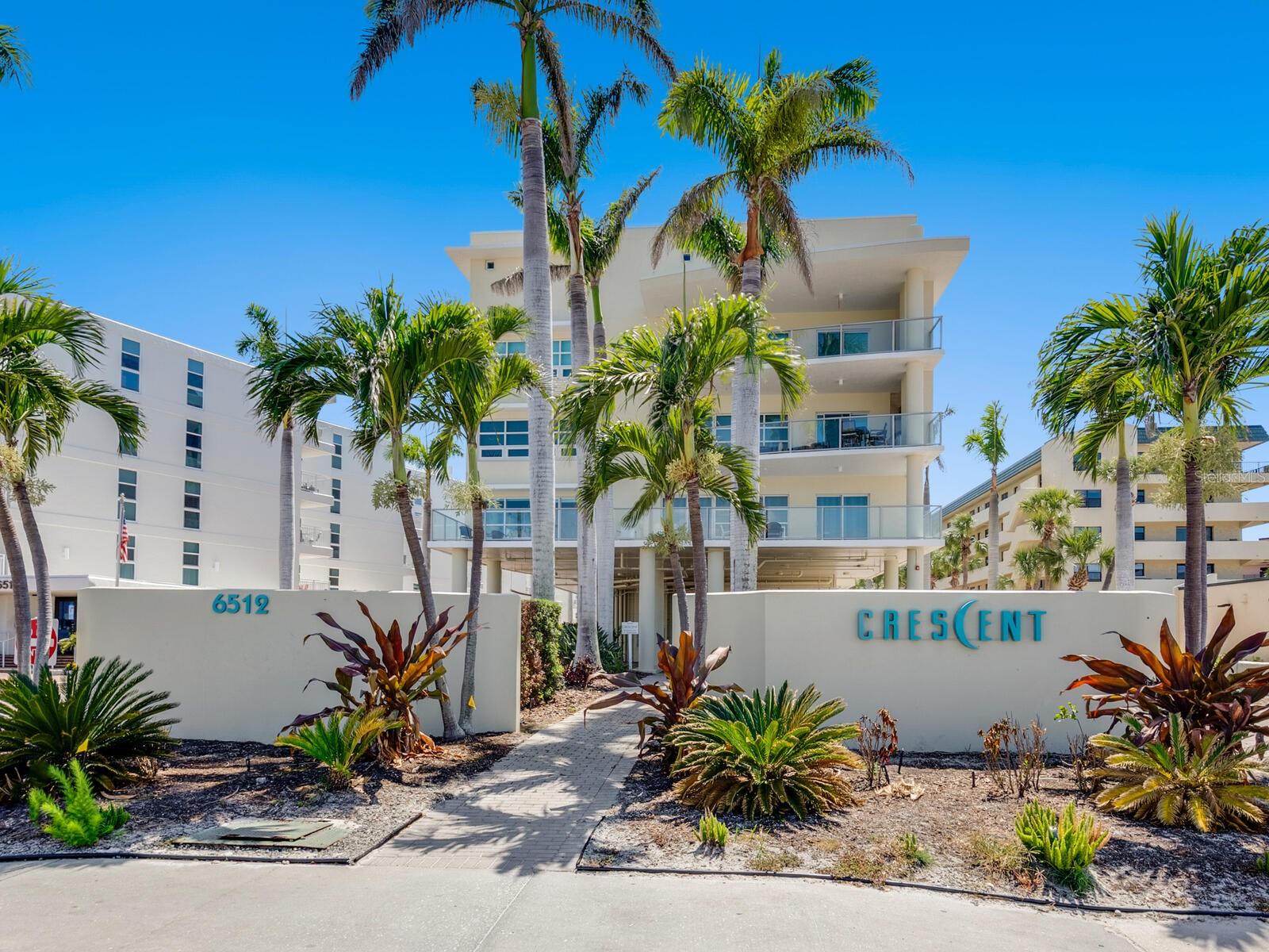 6512 MIDNIGHT PASS ROAD #303