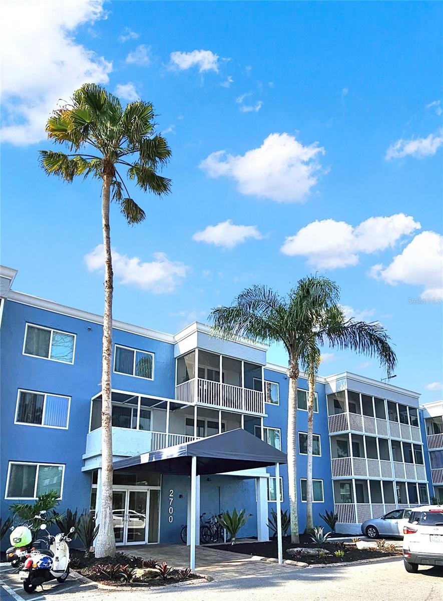 2700 COCONUT BAY LANE #419