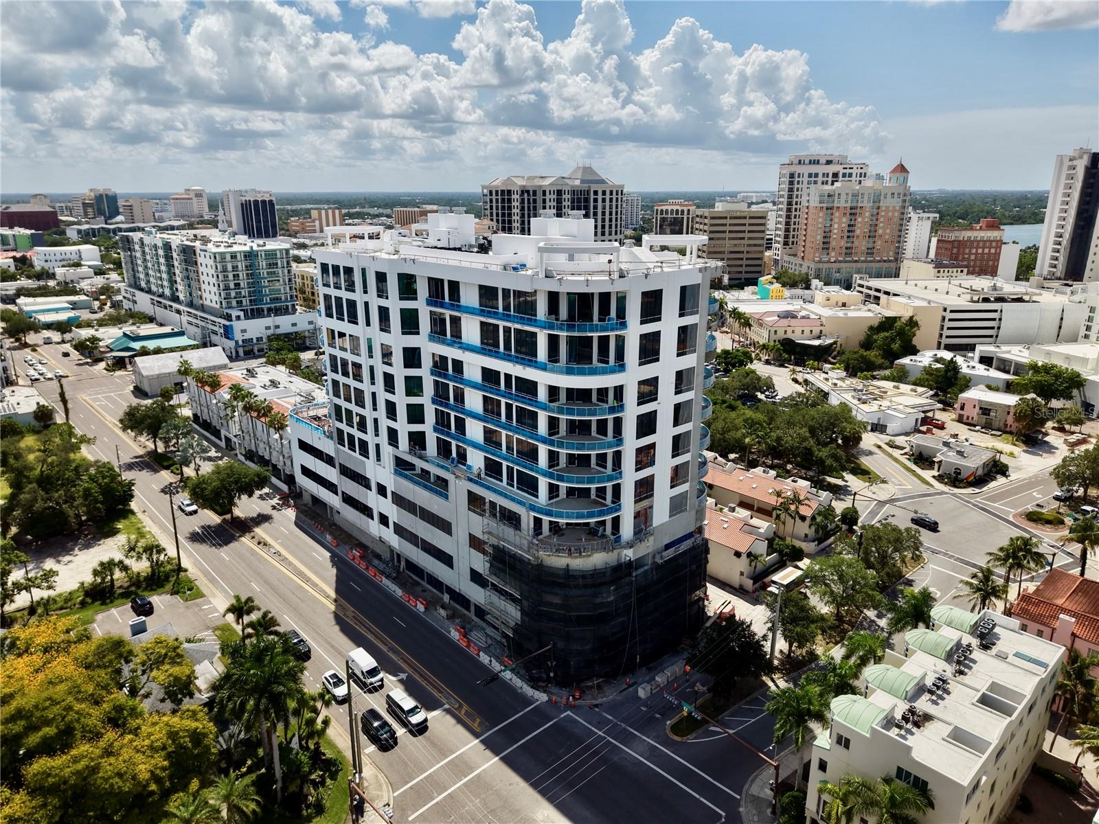 290 COCOANUT AVENUE #601