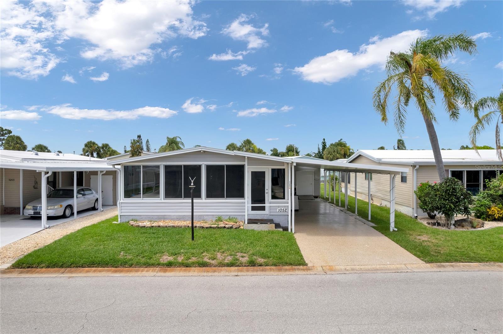 2100 KINGS HIGHWAY #1052