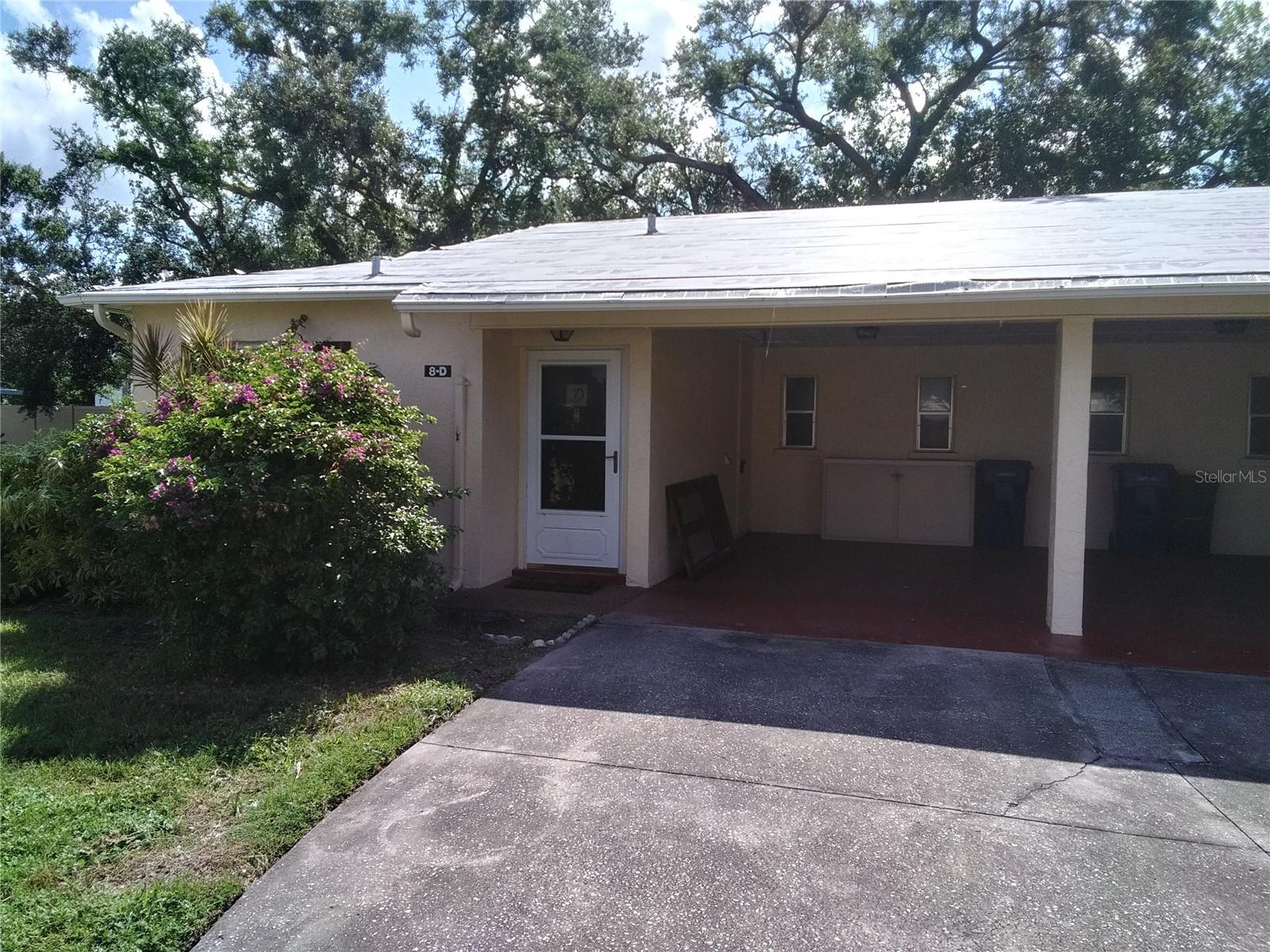 390 301 BOULEVARD #8D