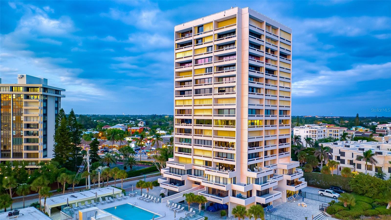 5400 OCEAN BOULEVARD #9-4