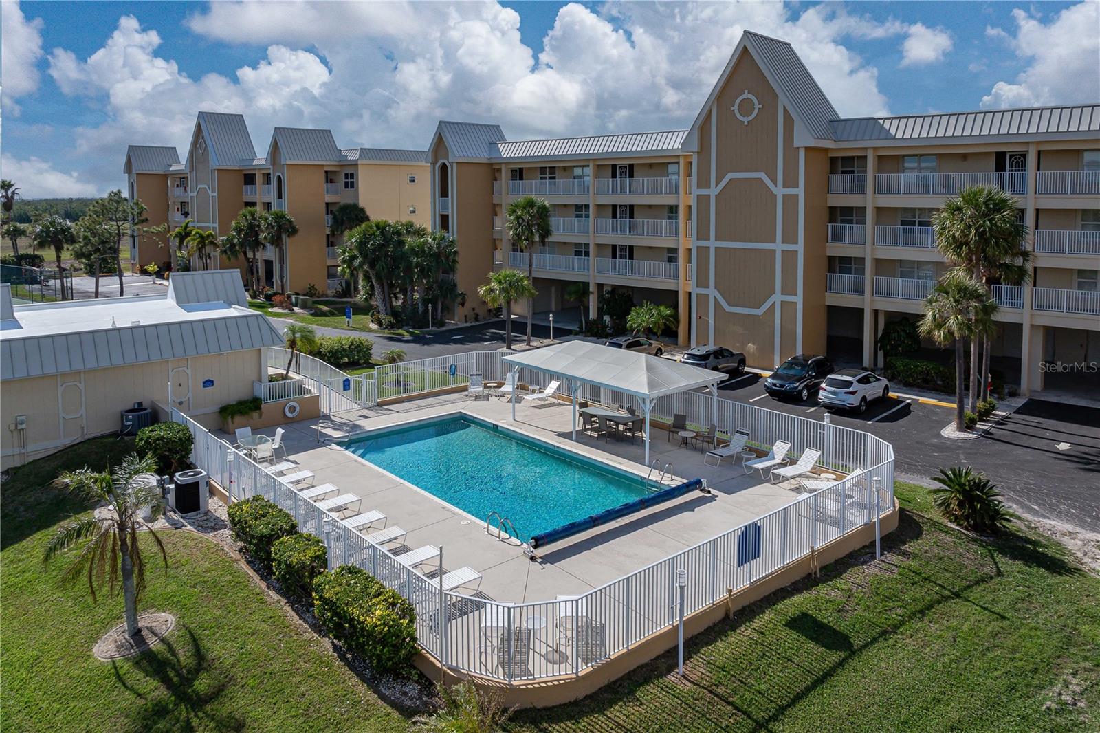 101 MARION COURT #221