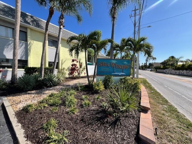 6703 MIDNIGHT PASS ROAD #217
