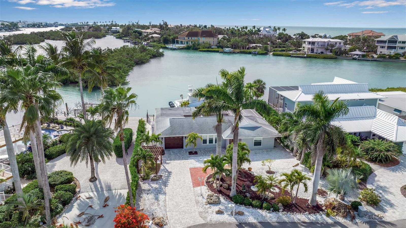 922 CASEY COVE DRIVE