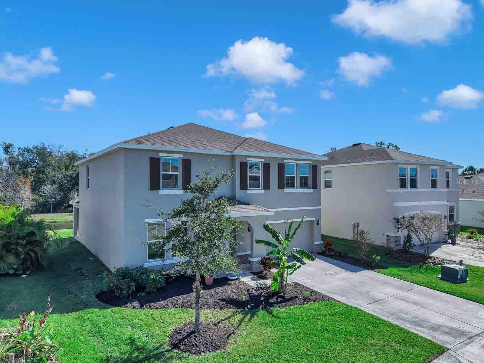 16454 WOODSIDE GLEN