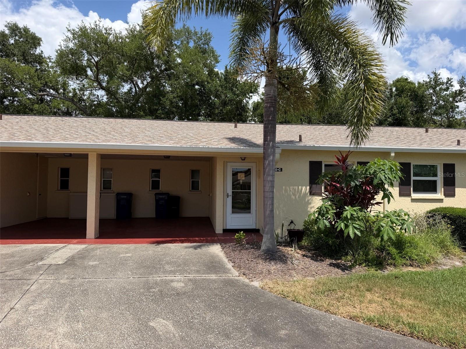 390 301 BOULEVARD #8C
