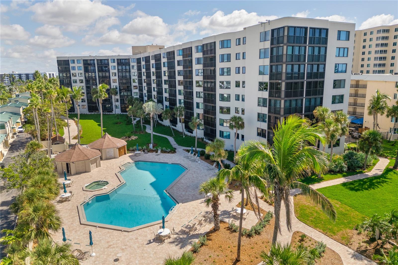 5880 MIDNIGHT PASS ROAD #804