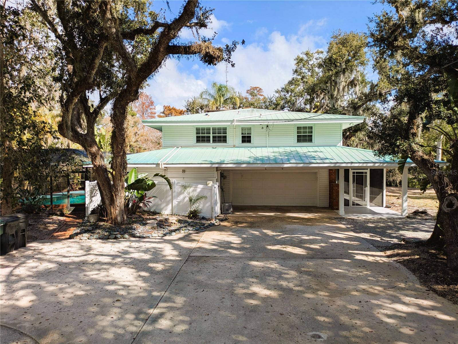 4554 COOPER ROAD