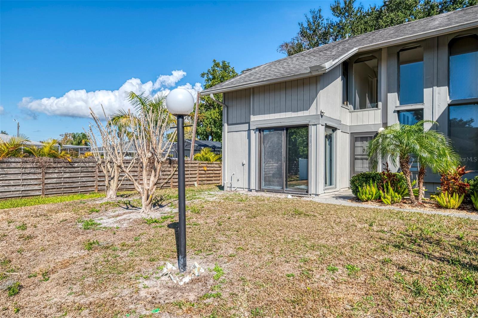 984 BENEVA ROAD #T7