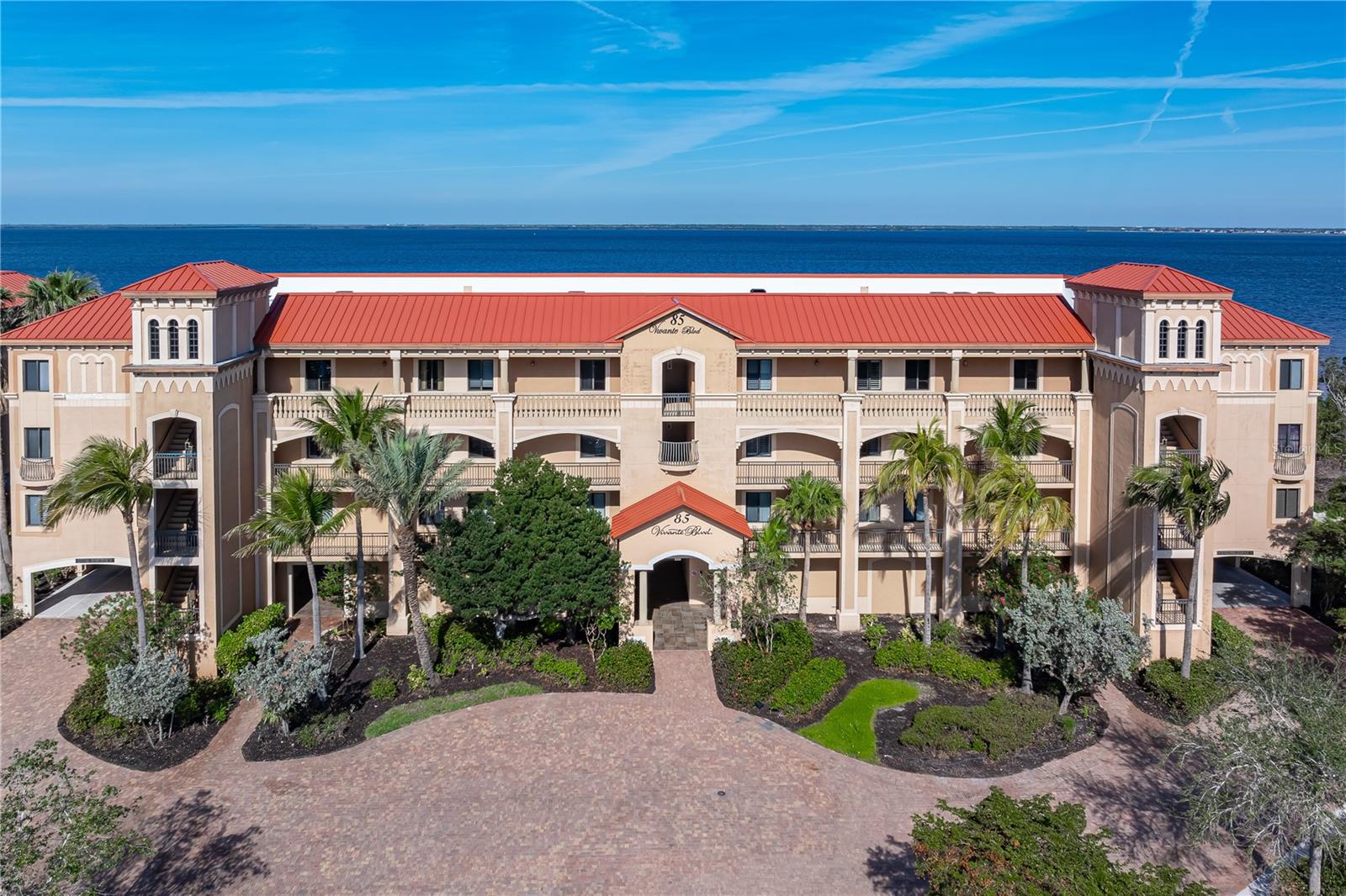 85 VIVANTE BOULEVARD #8542