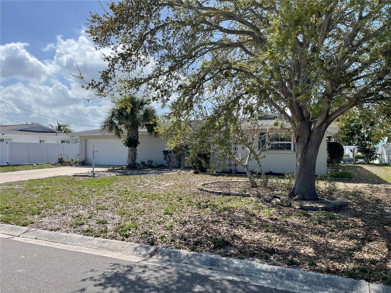10307 SANDPIPER ROAD