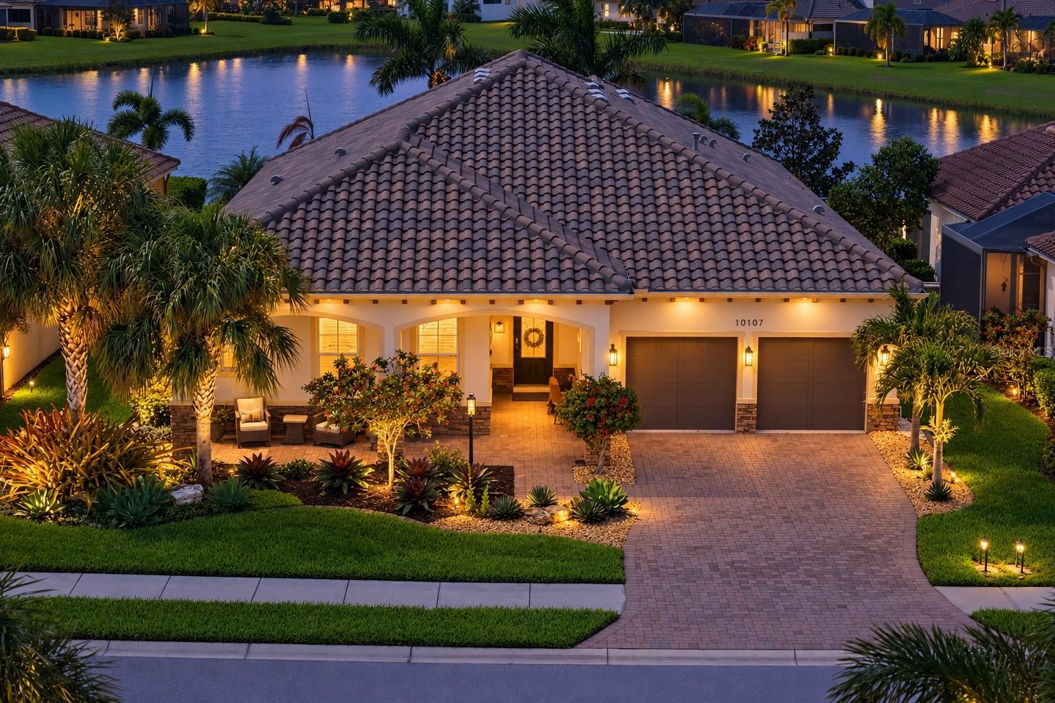 10107 CARNOUSTIE PLACE