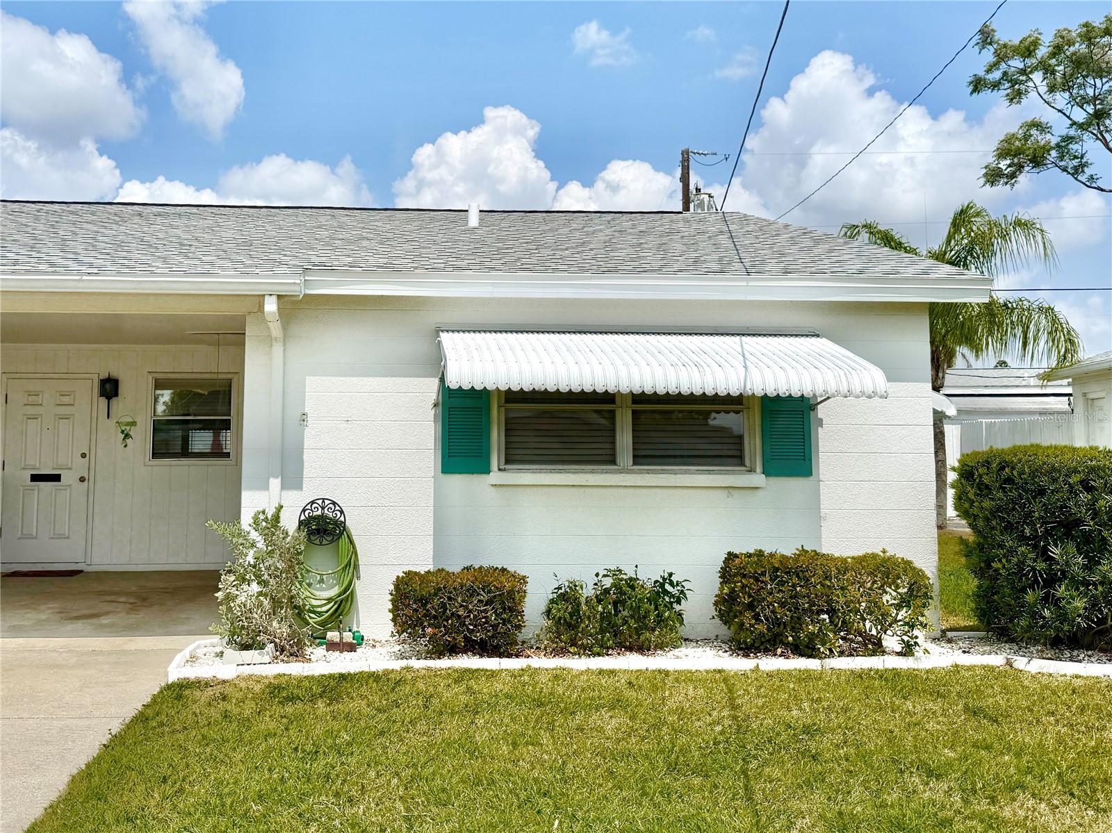 2217 HOPKINS DRIVE