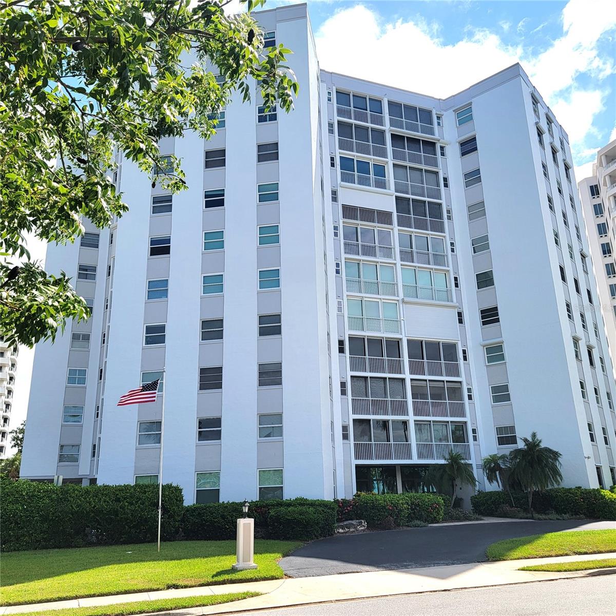 435 GULFSTREAM AVENUE #605