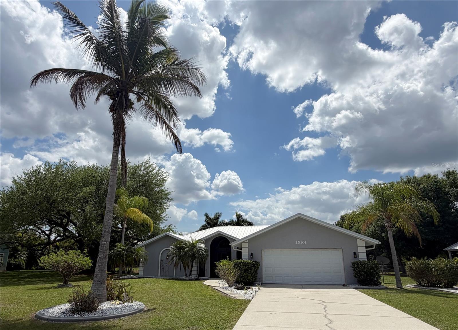 25101 KIMBERLY COURT