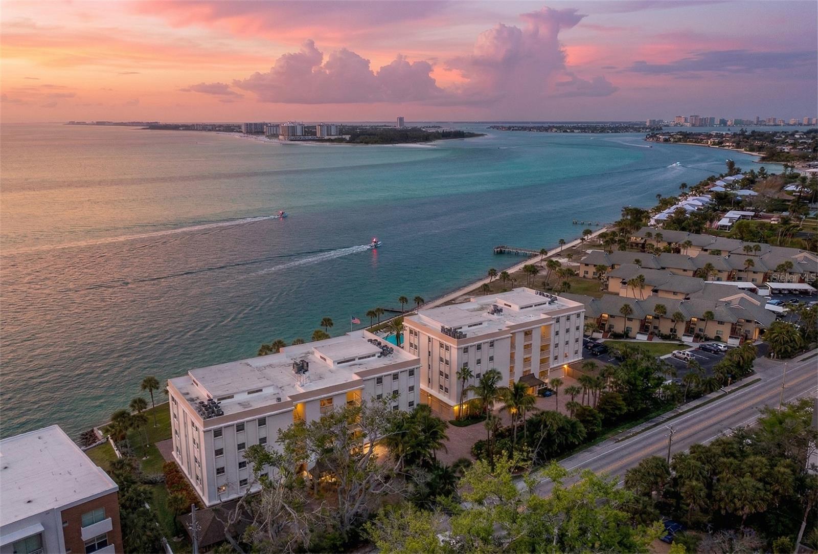 4712 OCEAN BOULEVARD #W10