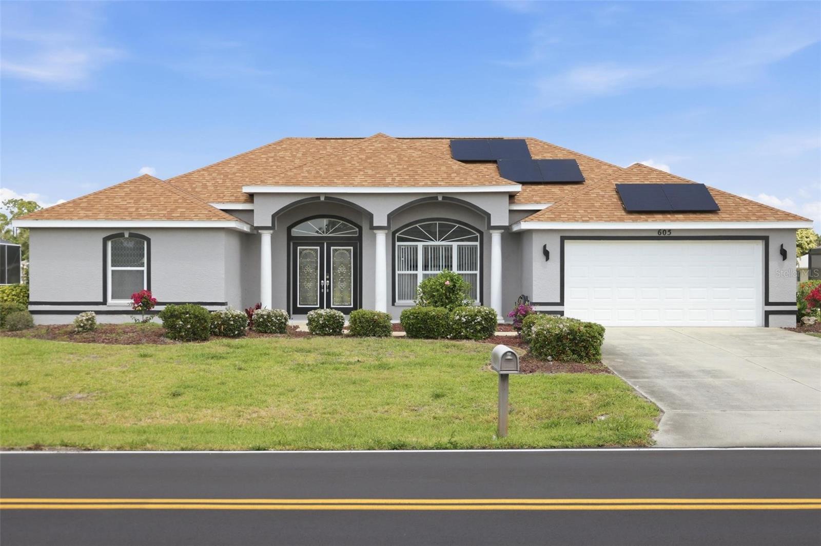 605 ROTONDA CIR