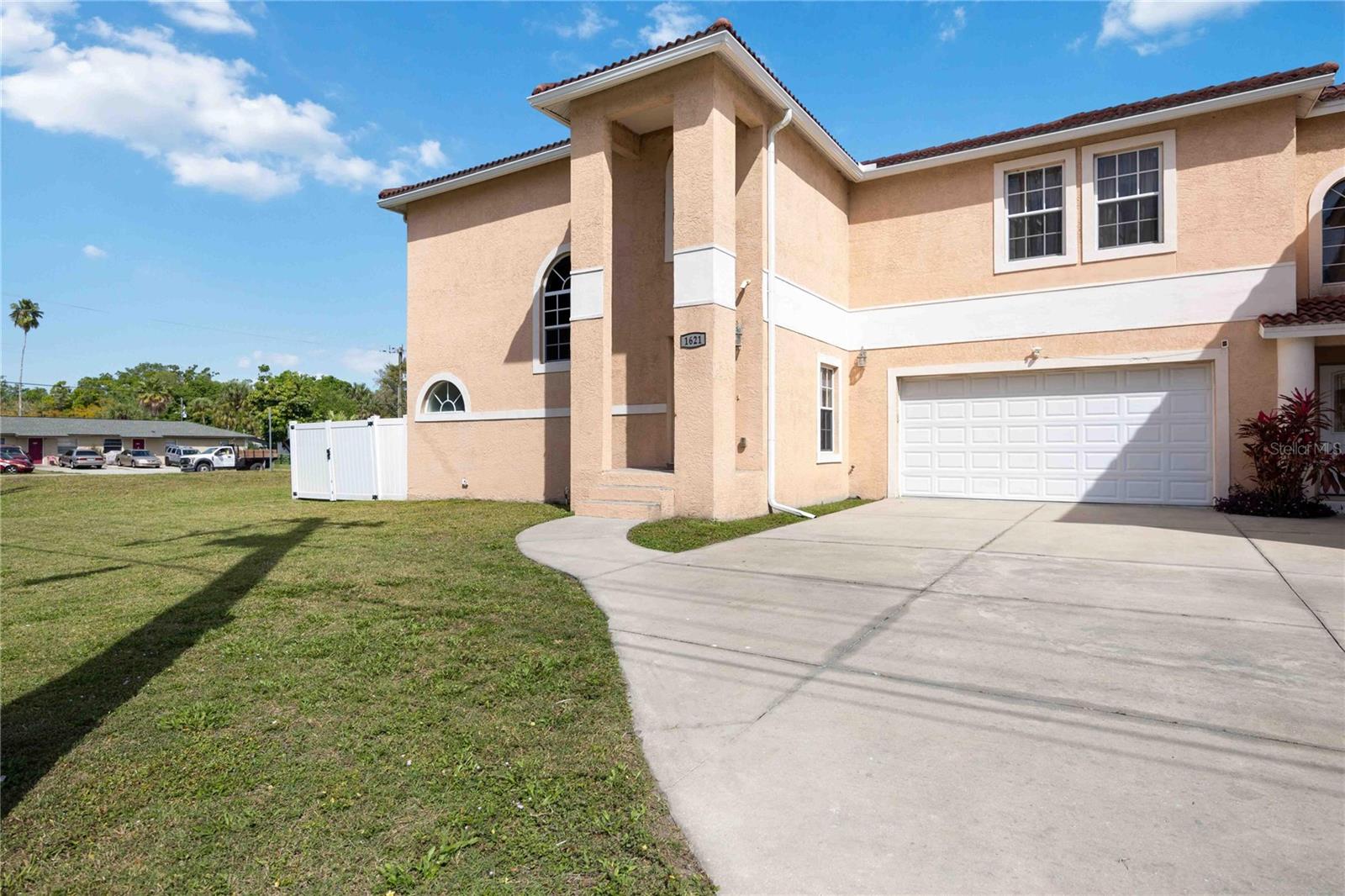 1621 DR MARTIN LUTHER KING WAY