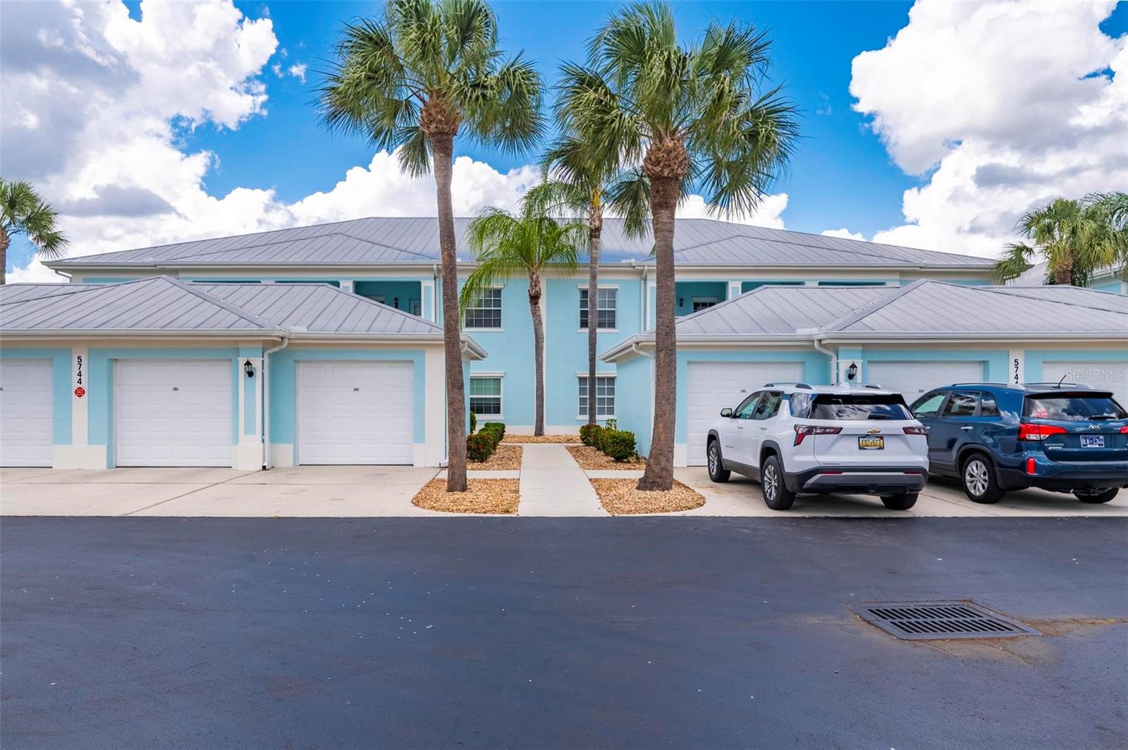 5744 SABAL TRACE DRIVE #201
