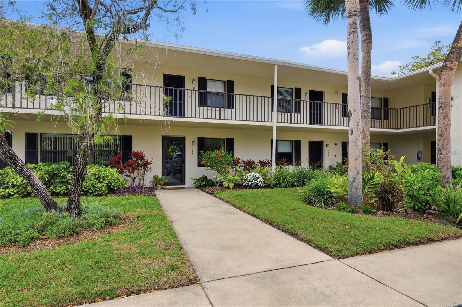 7130 FAIRWAY BEND LANE #291