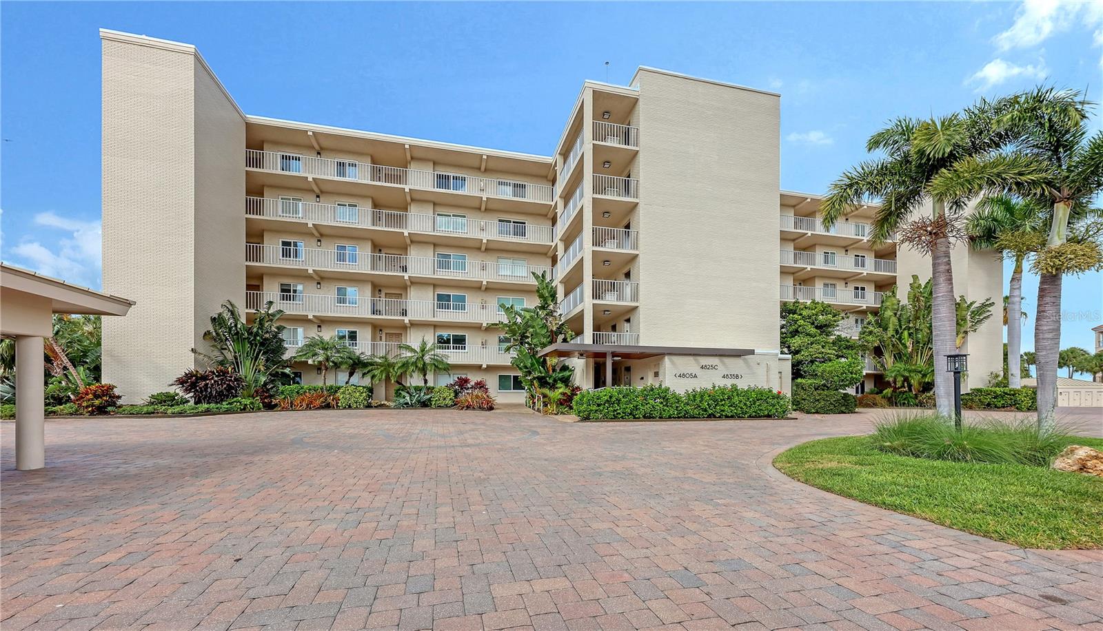 4825 GULF OF MEXICO DRIVE #504