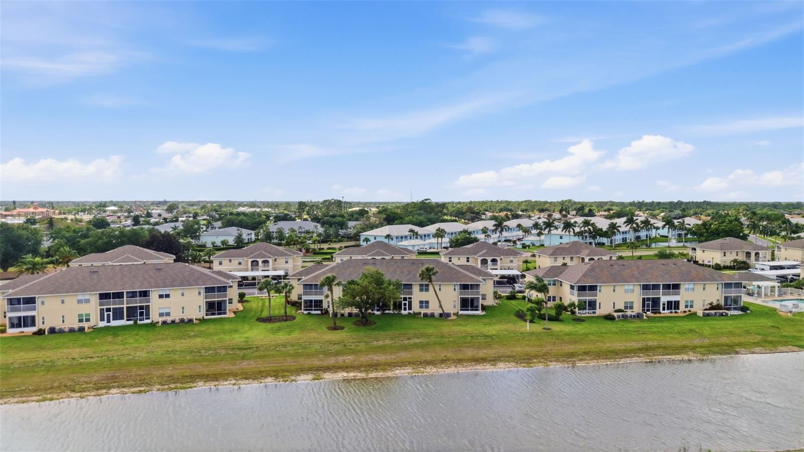 5800 SABAL TRACE DRIVE #401