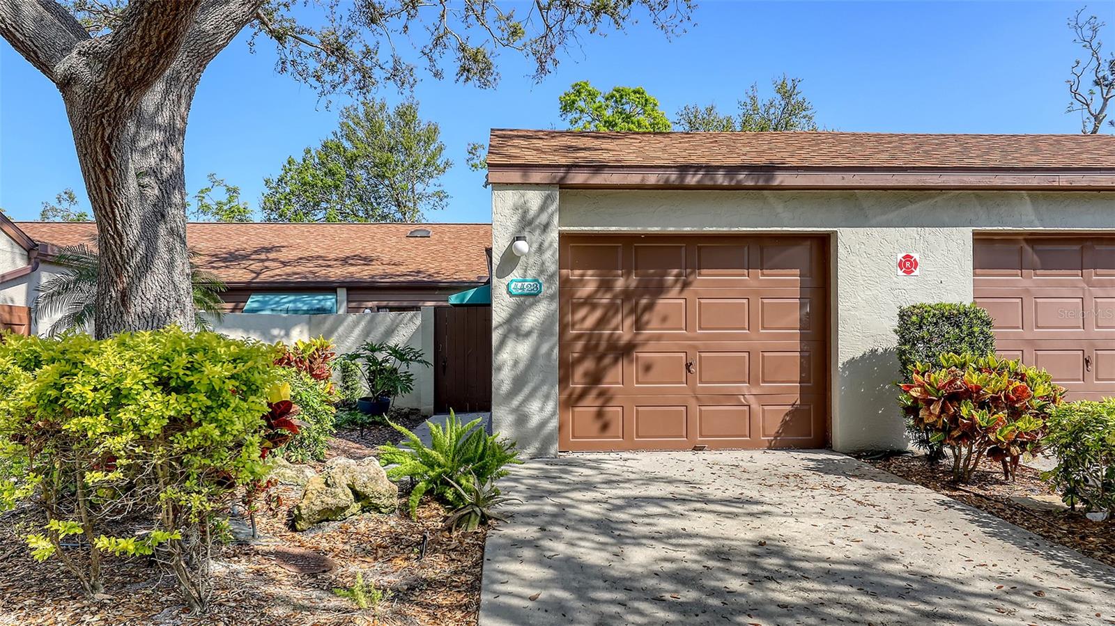 4423 PARK LAKE TERRACE