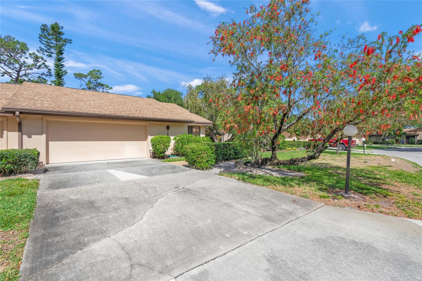 4688 OAK HOLLOW DRIVE #25