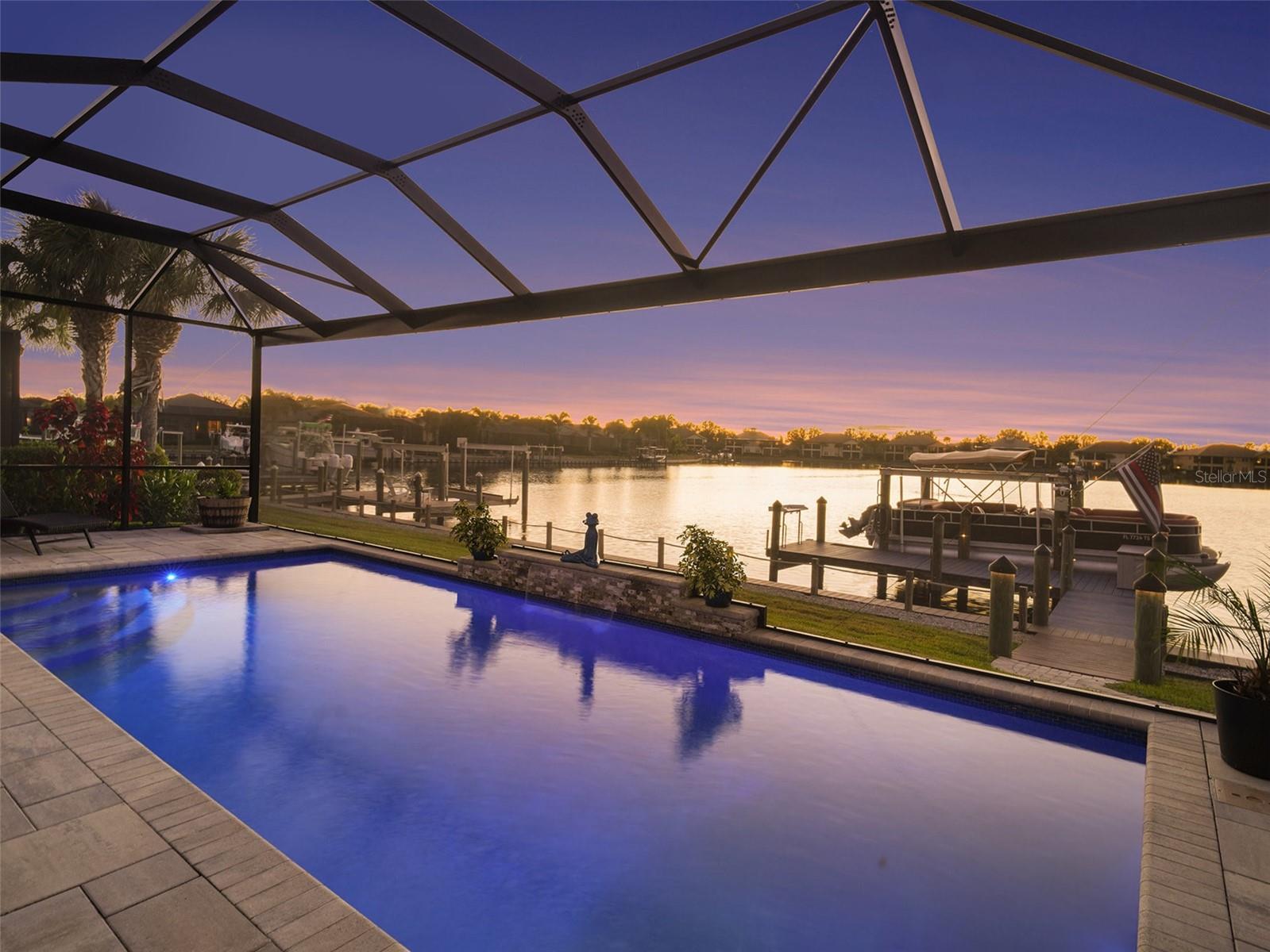 1018 OVERLOOK COURT