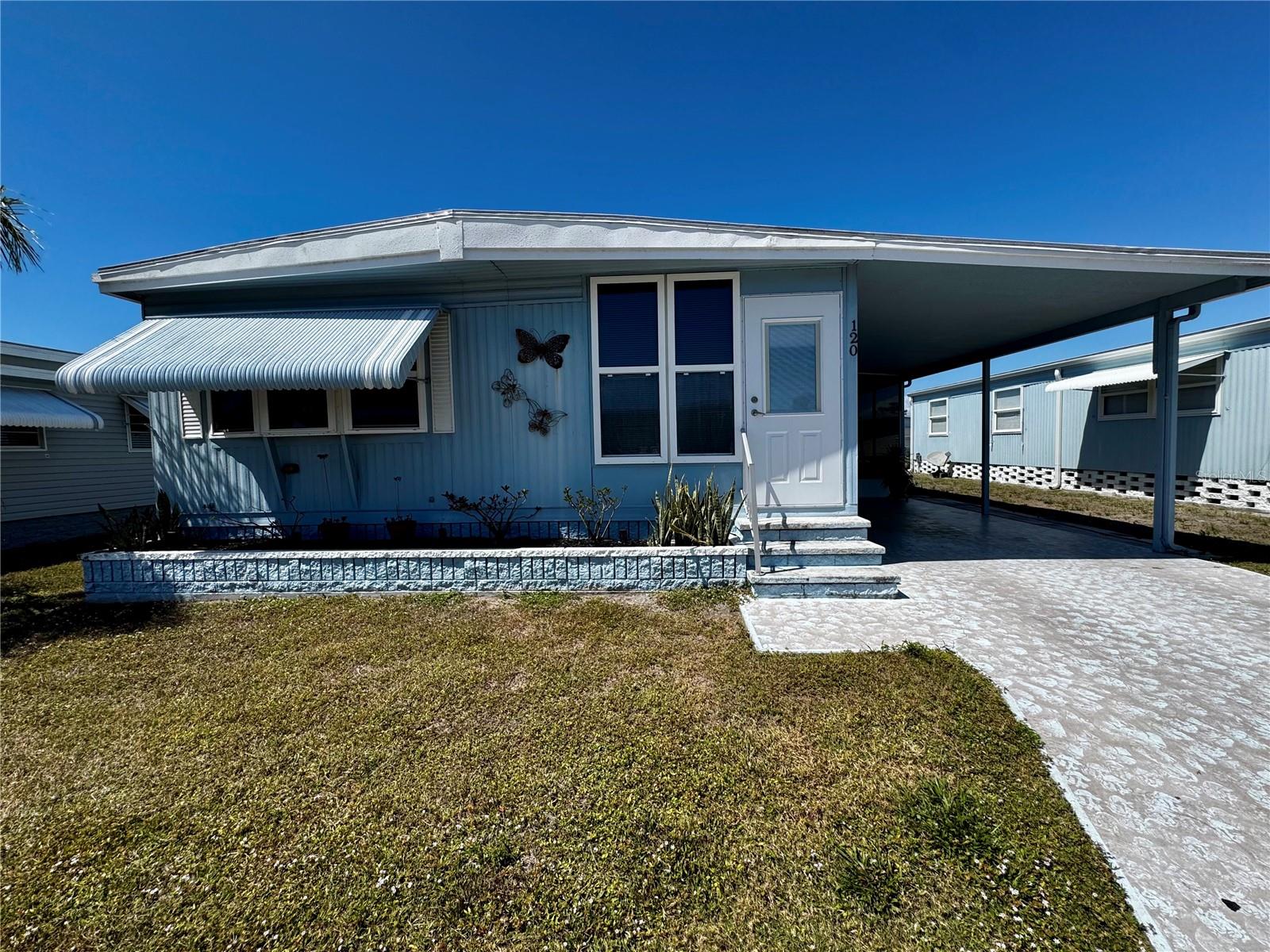 5619 BAYSHORE ROAD #120