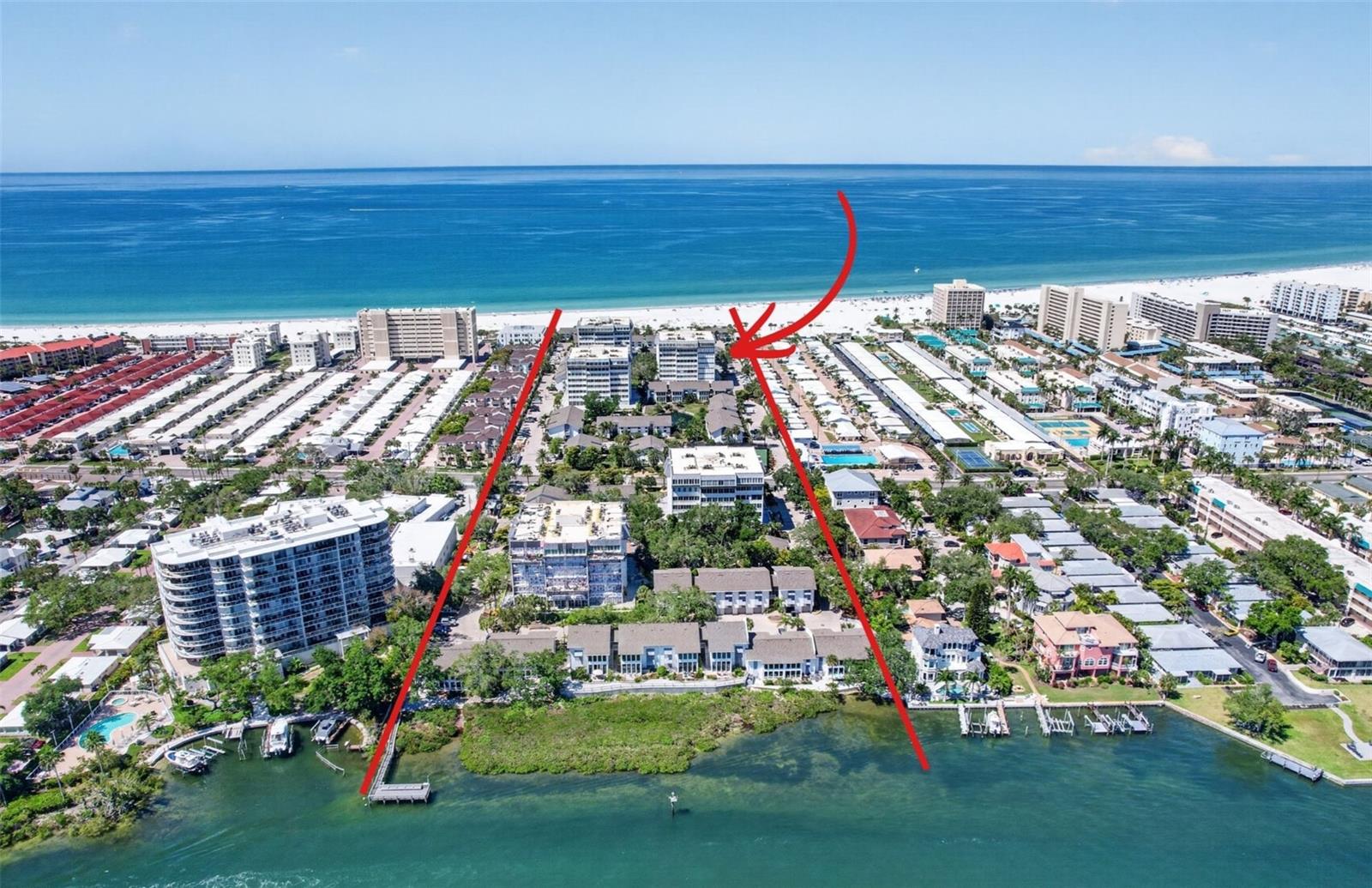 1080 PEPPERTREE LANE #305A