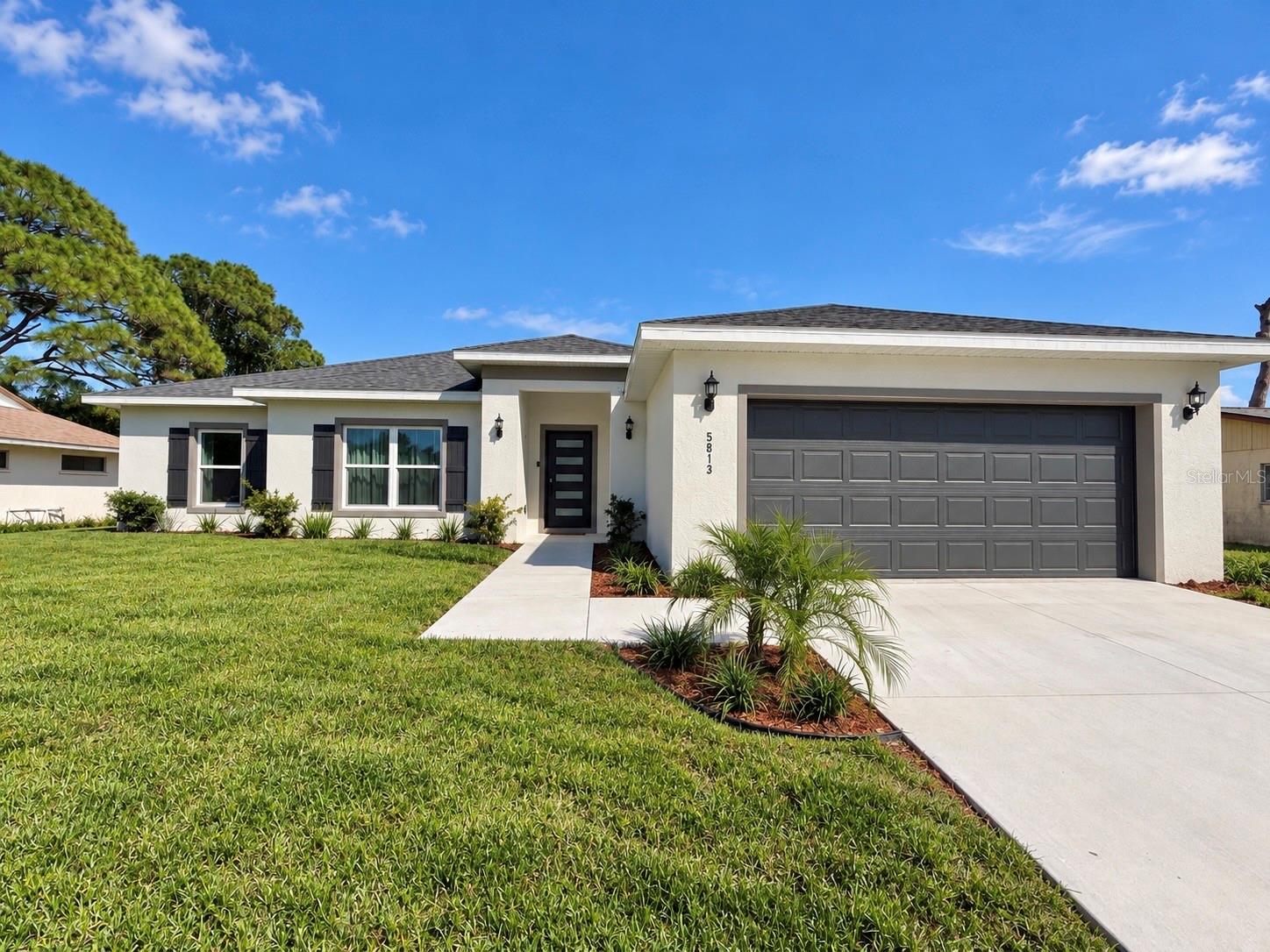 5813 REGENT ROAD