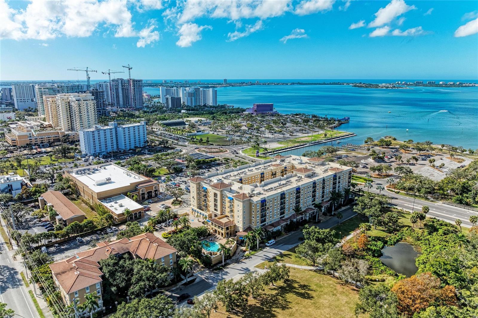 1064 TAMIAMI TRAIL #1304