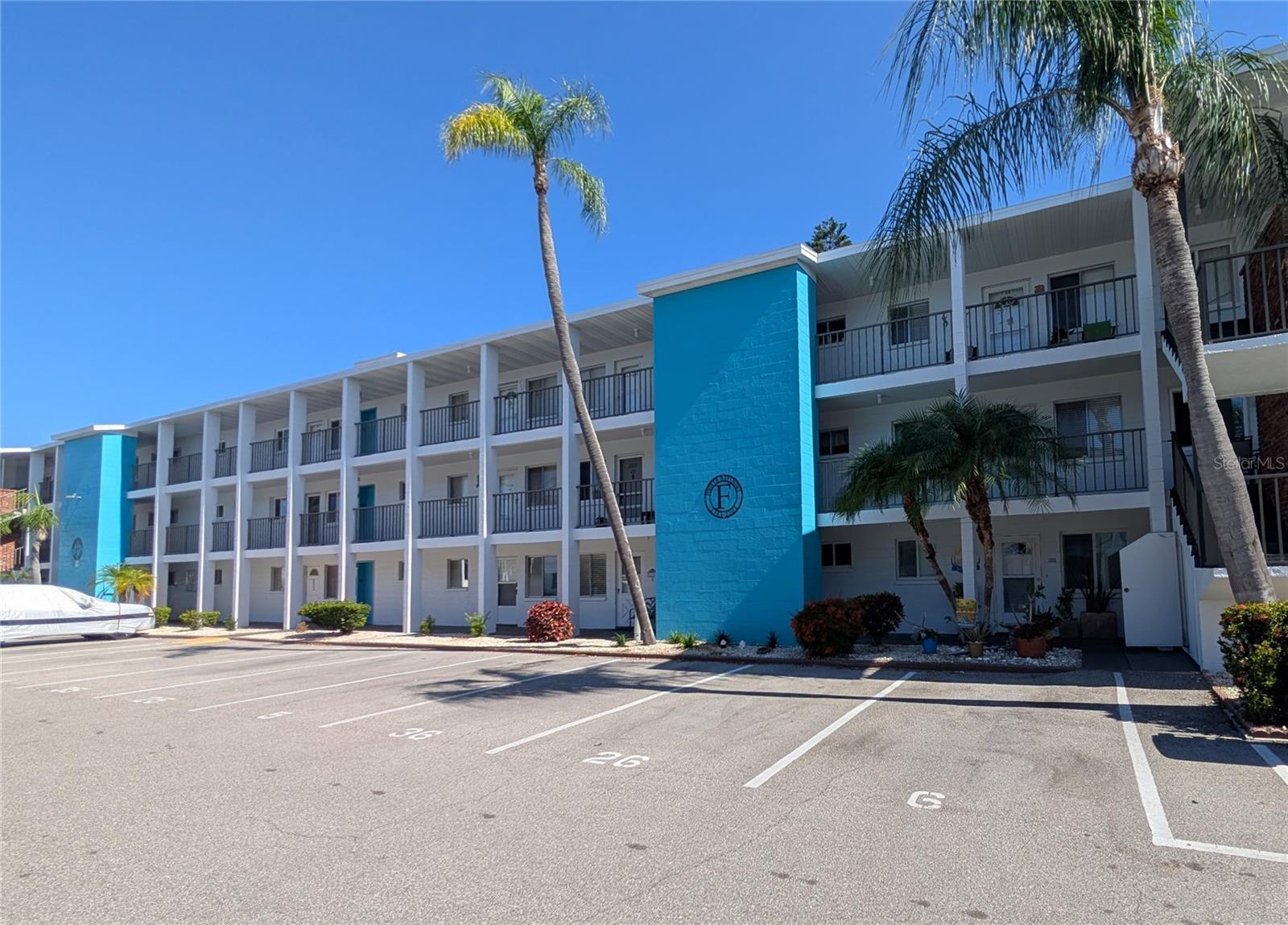 2319 CANAL DRIVE #F26