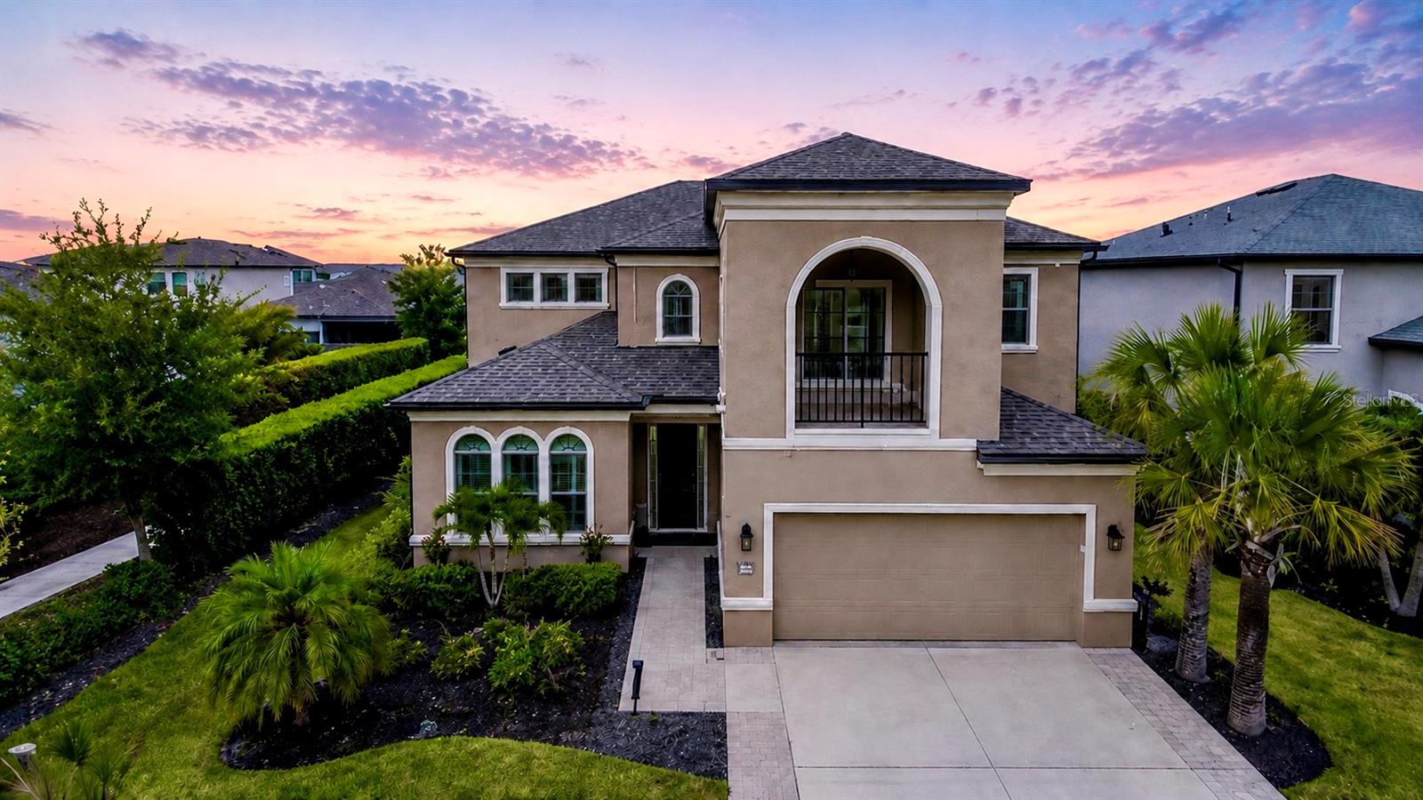 9085 LUNA LANE
