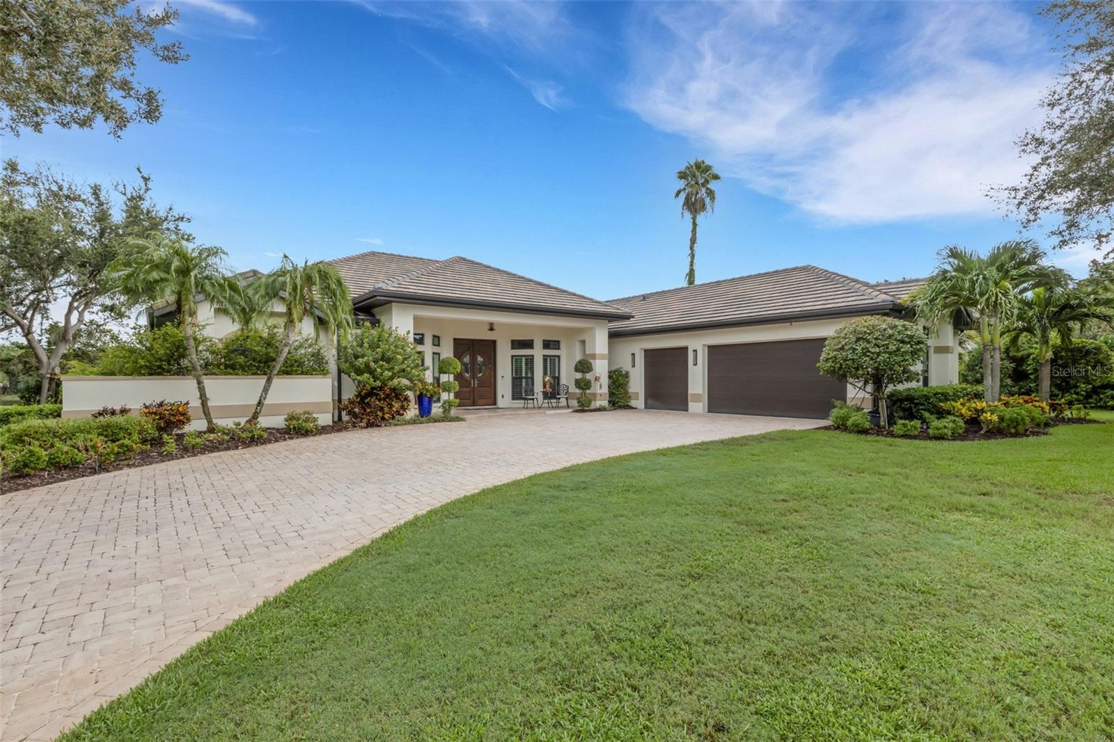 7732 DONALD ROSS ROAD