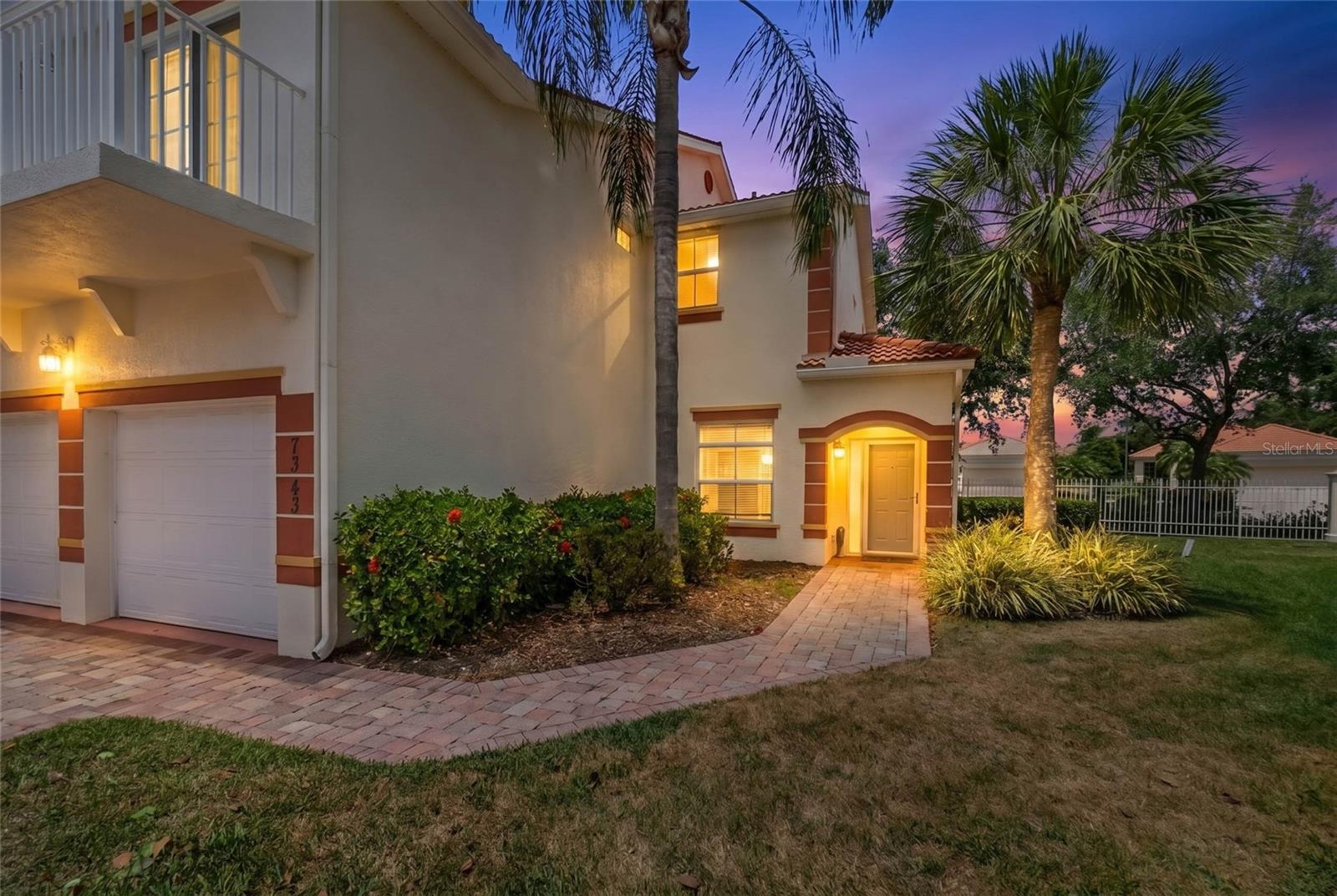 7343 FOUNTAIN PALM CIRCLE #na