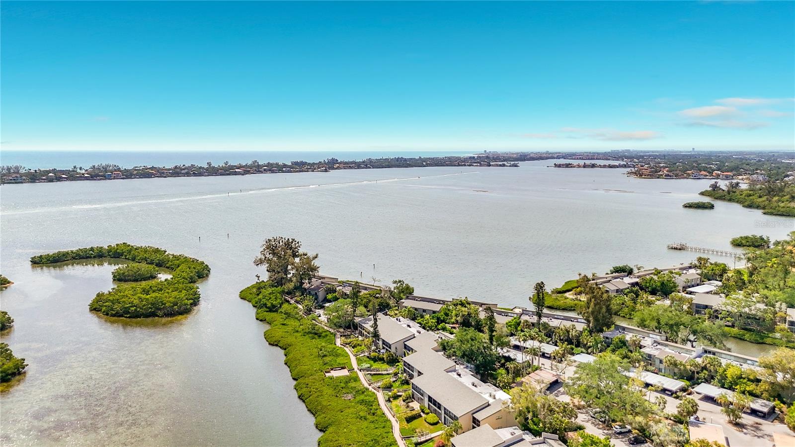 1515 PELICAN POINT DRIVE #BA185
