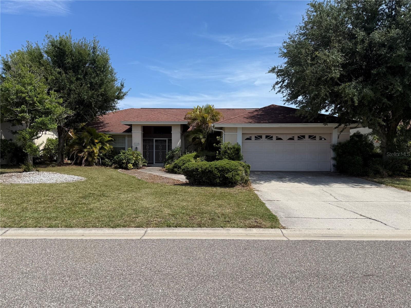 5008 SOUTHERN PINE CIRCLE