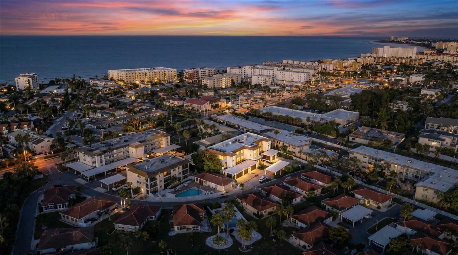 116 VISTA HERMOSA CIRCLE #204C
