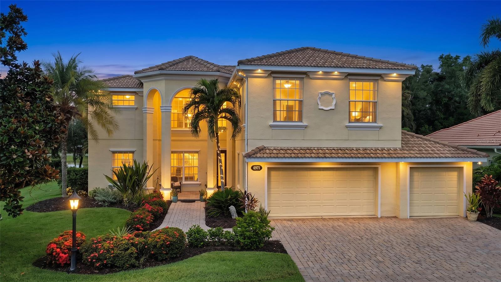 6971 SCRUB JAY DRIVE