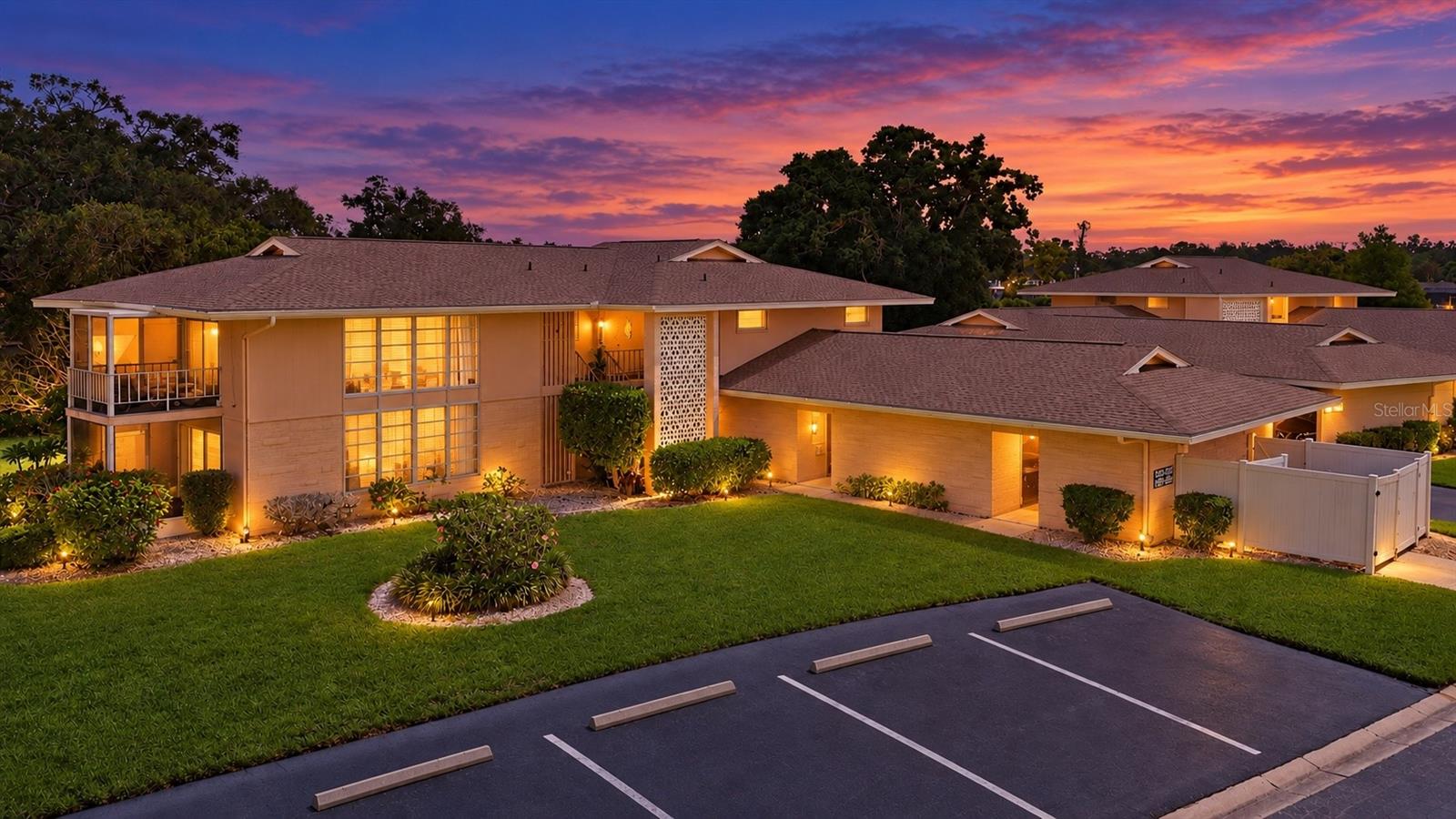 2223 BENEVA TERRACE #2222