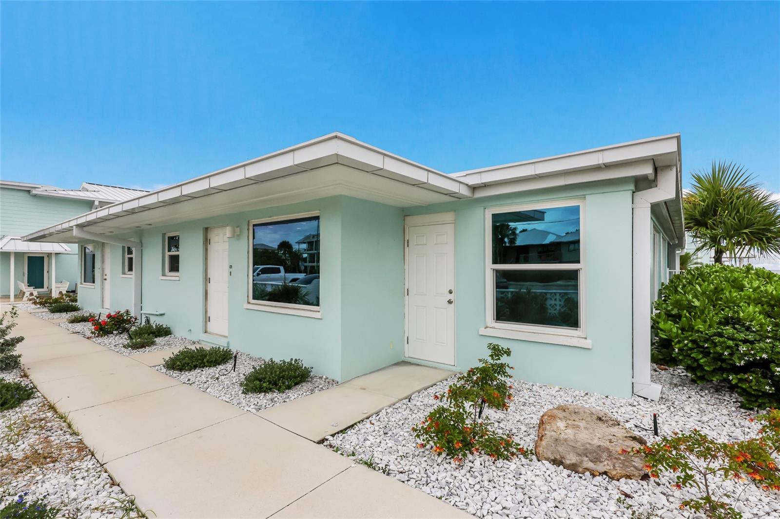 320 GULF BOULEVARD #1A