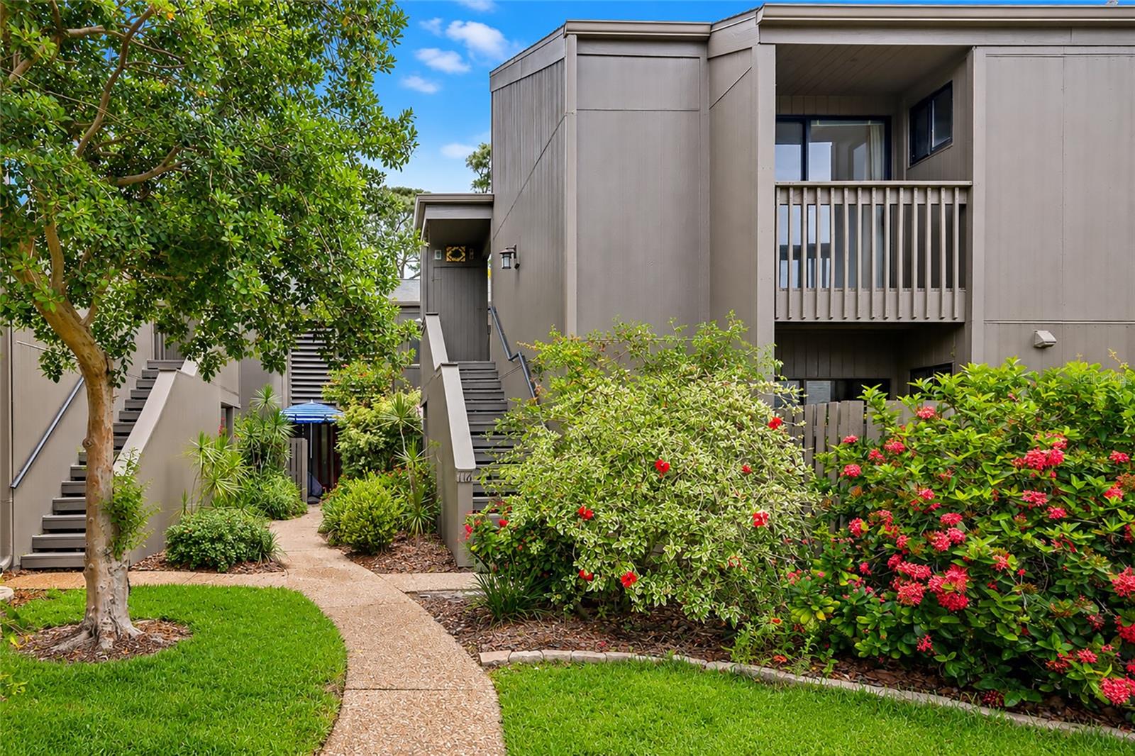 116 WOODLAND PLACE #116