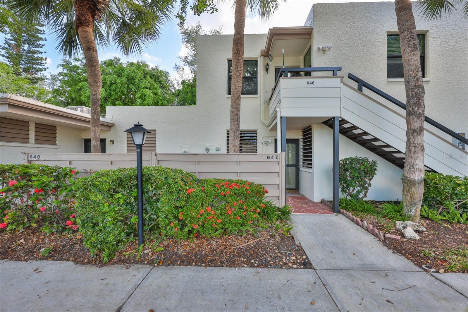 647 WOODLAWN DRIVE #647